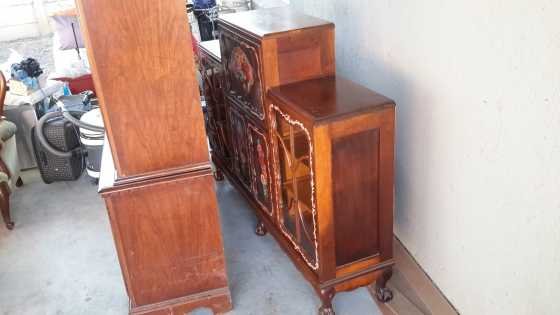 Ball and claw cabinet