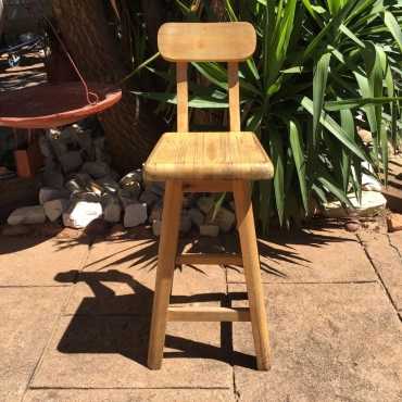 Bar chair (wooden)