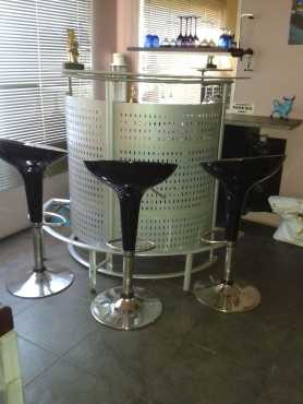 BAR COUNTER, SWIVEL CHAIRS amp ACCESSORIES FOR SALE