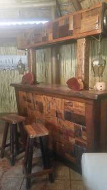 Bar with 4 chairs