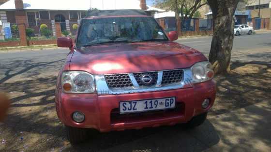 Bargain 2006 Nissan Hardbody 2.4L for R 75000.00 Very good condition, mechanically in good conditio