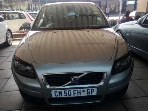 BARGAIN 2008 Volvo c30 2.0 in excellent condition  This is a very good car in superb condition, fue