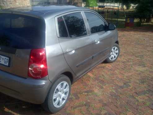 Bargain Kia Picanto in excellent condition with anti hijack device