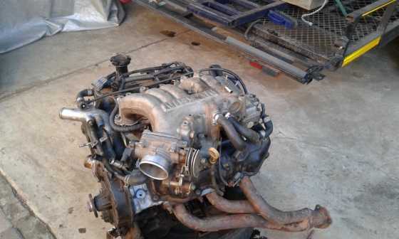 Bargain VG 33 nisaan engine 3.3l v6 fore sale R4500