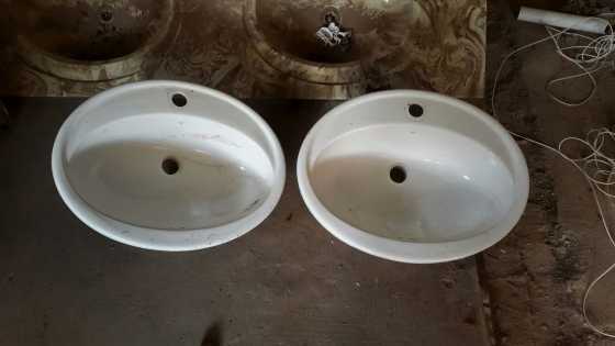 Basin R100.00 each