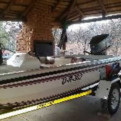 bass boat harrier fibercraft 130hp yamaha