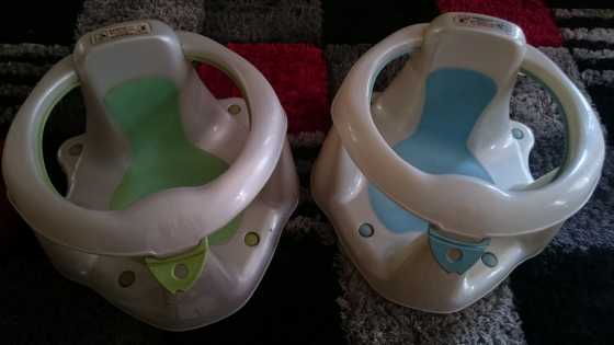 BATH CHAIRS FOR TWINS