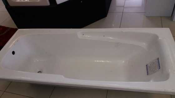 BATH TUBS