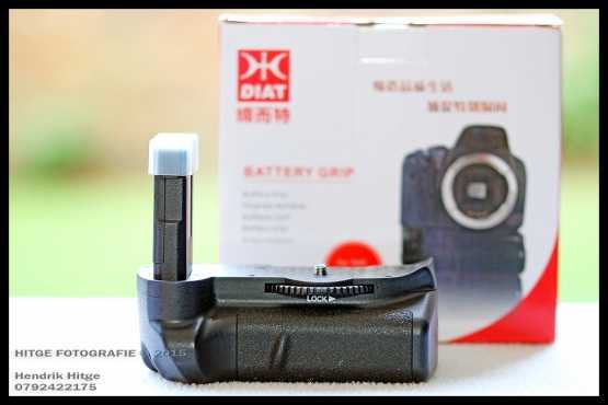 Battery Grip for Nikon D5100 - D5200 - D5300