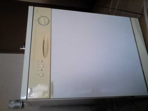 Bauer diswasher