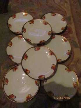 BAVARIA Set of HandPainted PLATES 3448 -8 PIECES perfect condition