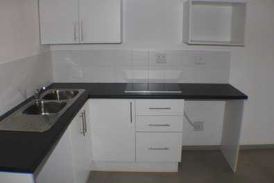 BEAUTIFUL 2 BED APARTMENT IMMEDIATE AVAILABLE