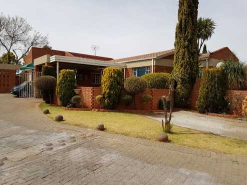 Beautiful 2 bedroom Townhouse for sale in Whitfield Boksburg