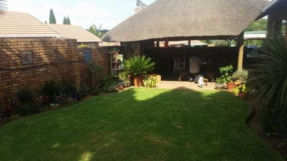 Beautiful 3 bedroom townhouse in Garsfontein to rent