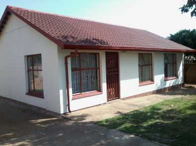 BEAUTIFUL 3BEDROOM FOR SALE SOSHANGUVE DD