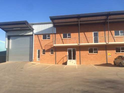 BEAUTIFUL BRAND NEW WAREHOUSE  FACTORY  DISTRIBUTION CENTRE TO LET IN HENNOPS PARK, CENTURION