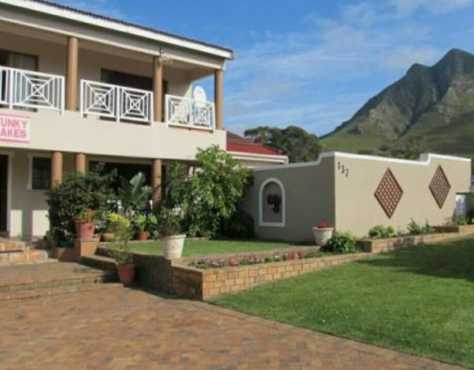 Beautiful coastel house for sale -  KLEINMOND