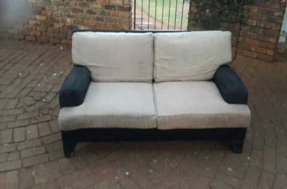 Beautiful comfy 2 seater couch R 990