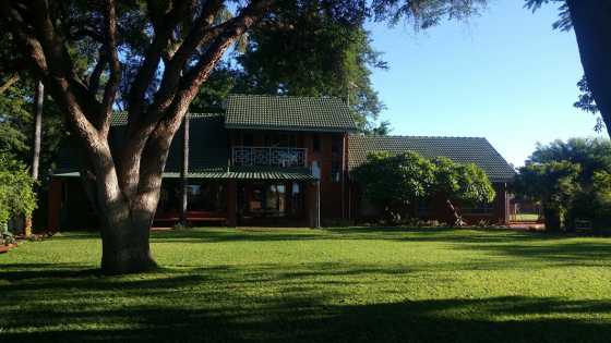 Beautiful house on smallholding close to town