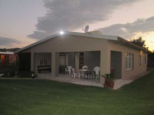 Beautiful Renovated Home - in Sonlandpark Vereeniging R720 000.00