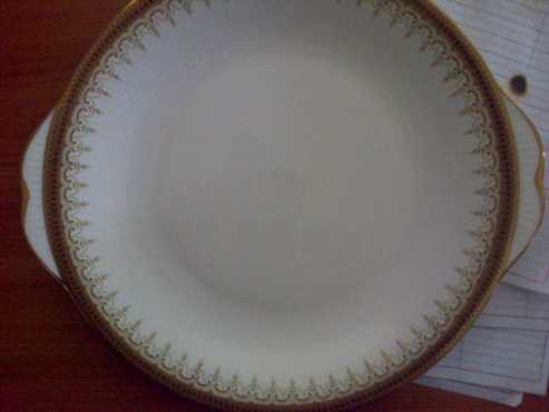 beautiful Royal Albert gold inscribed - bargain