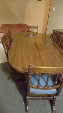 Beautiful Solid Imbuia dining room set  Buffet for sale