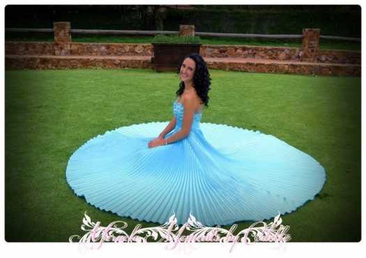 Beautiful Turquoise Matric dress for sale