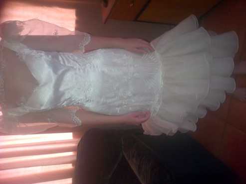 Beautiful Wedding Dress for Sale