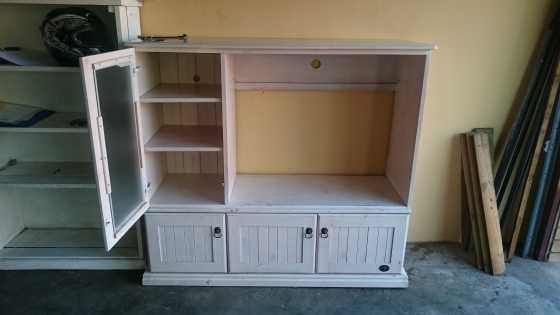 Beautiful Whitewashed TV Cabinet in excellent condition