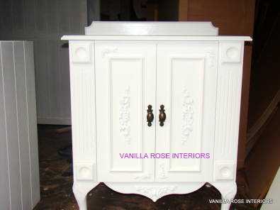 Beautifull bathroom vanity or sideboard