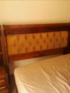 Bedroom suite headboard and dressing table