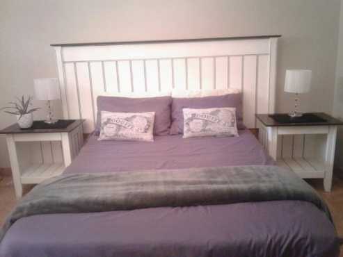 BEDROOM SUITE QUEEN. CAPE COD - WETHERLYS HEADBOARD X 2 MATCHING PEDESTALS