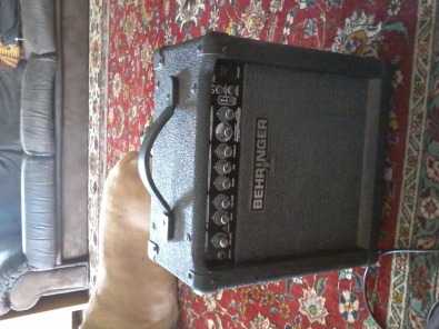 Behringer vt15fx 25 watt