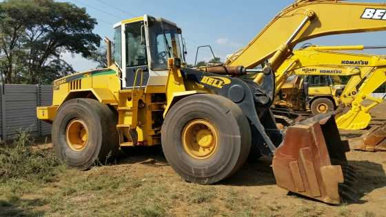 Bell 1706 Front loader