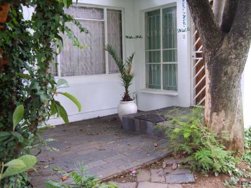 Benoni ....garden cottage in quiet area