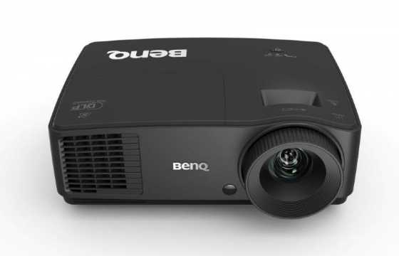 BenQ  EX501 DLP Projector XGA Resolution 3000 ANSI Lumens 130001 Contrast Ratio 3D