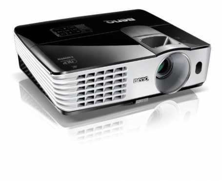 BENQ TH681 PROJECTOR