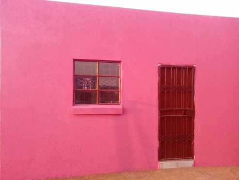 Best affordable rooms to rent in Soshanguve Ext 14 near Rosslyn and Wonderpark Mall