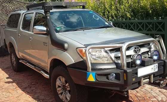 Best Equipped Toyota Hilux 4L 4X4 DC AT 2007