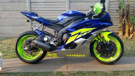 Bike for sale. 2007 Yamaha R6