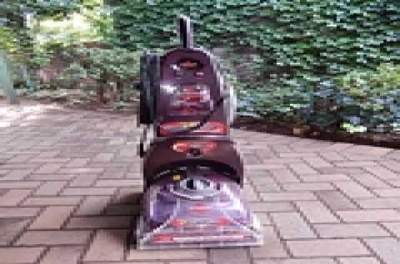 Bissel Professional Carpet Cleaner