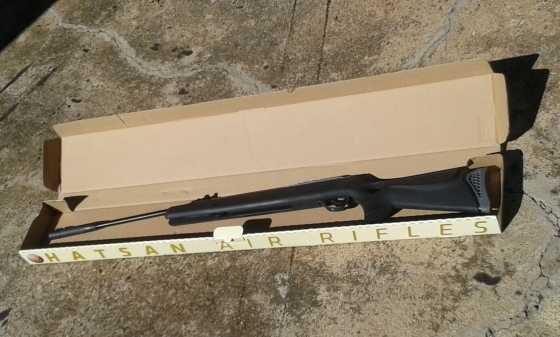 Black Air-Rifle (uses pellets) - 1.2m long with telescopic site amp gun bag