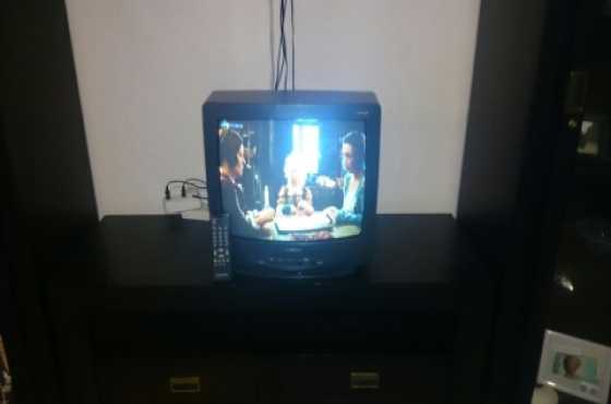 Black Samsung 51 cm Box Tv for R800