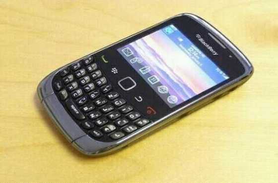 BlackBerry 9300