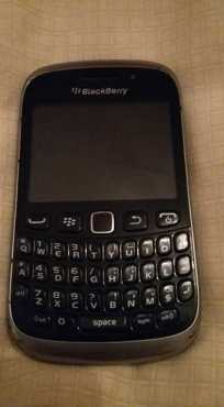 Blackberry 9320