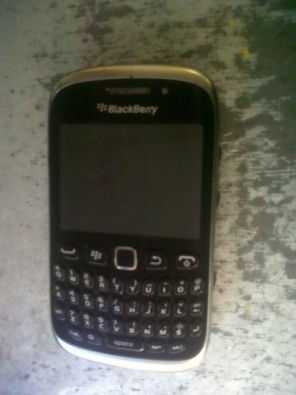 Blackberry 9320 for R650