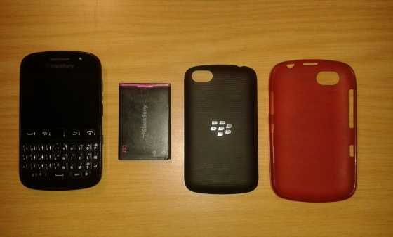 Blackberry 9720 with FREE cover protection