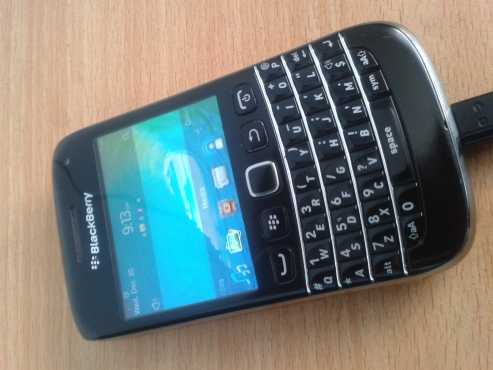 BlackBerry 9790 smartphone