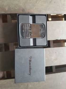 Blackberry 9900