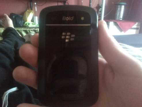 BlackBerry Bold 9900